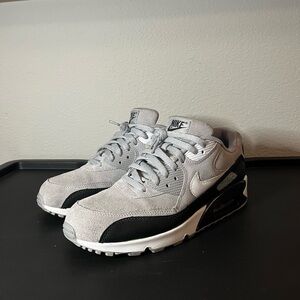 Nike Air Max 90 Wolf grey size 9 suede